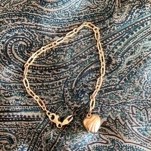 Broken 14k gold charm bracelet with heart